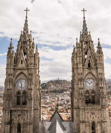 The Basílica del Voto Nacional