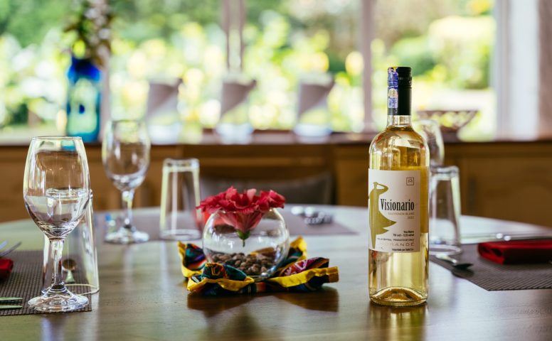 Enchanted Galapagos Lodge restaurant